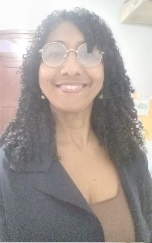 SIMONE RIBEIRO DA SILVA SALVADOR